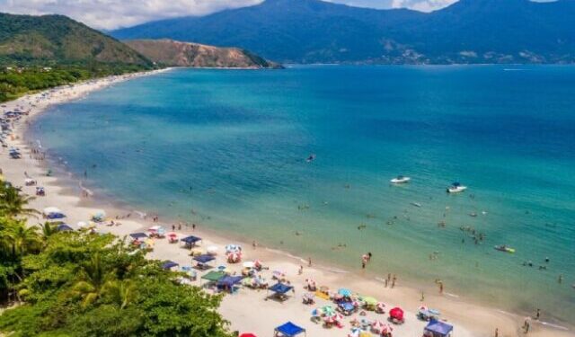 Boletim de Turismo de São Sebastião destaca aumento na arrecadação e avaliações positivas dos eventos