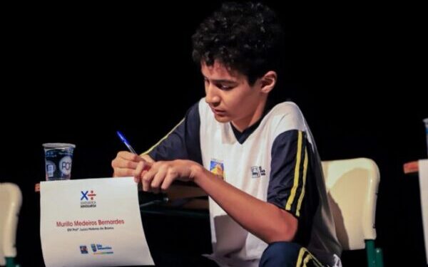 Investimento na educação leva Murilo Medeiros ao título do Matemática Vanguarda 2026 em São Sebastião