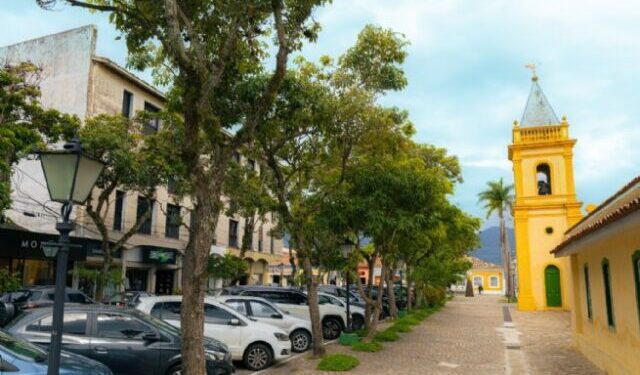 Vem pro Centro’ promove comércio local, cultura e lazer no Centro Histórico de São Sebastião